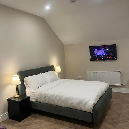 Attic Room In Citywest Dublin Exterior photo